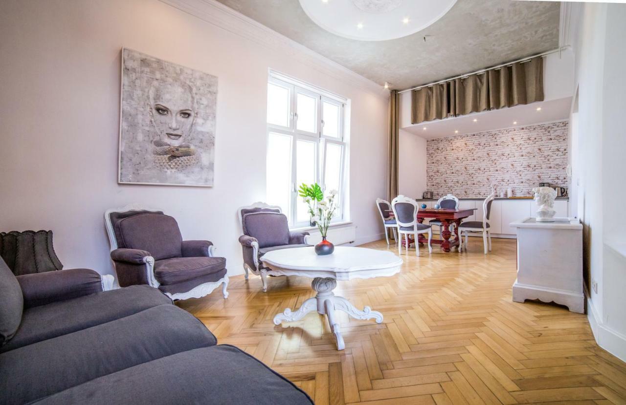 Old Town - Green Apple Apartment Wroclaw Exterior photo